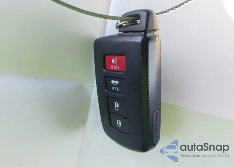 2012 Toyota Camry Hybrid Xle from USA, damaged, VIN 4T1BD1FK8CU049774